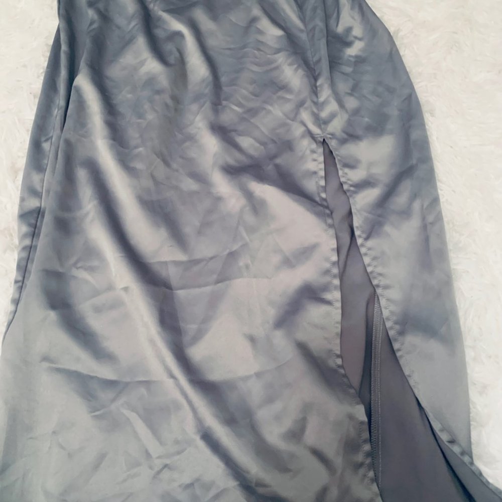 COPY - Forever 21 Side split satin skirt